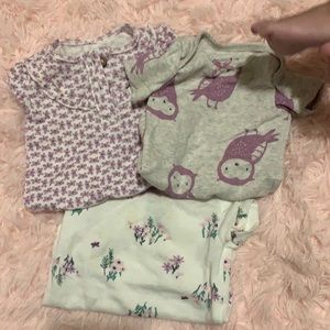 Set of 3 onesies